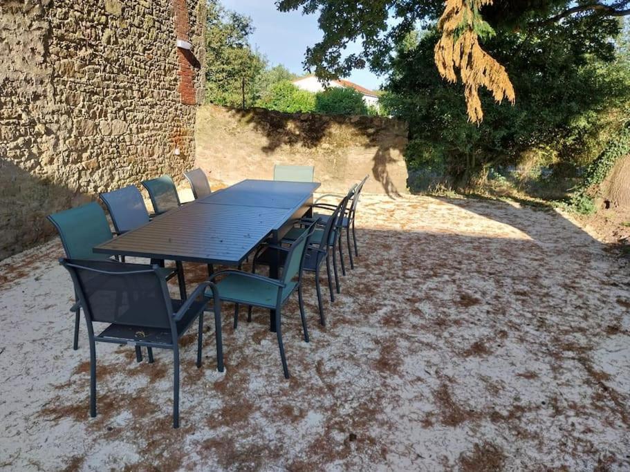 O Rev Villa Chambretaud Bagian luar foto