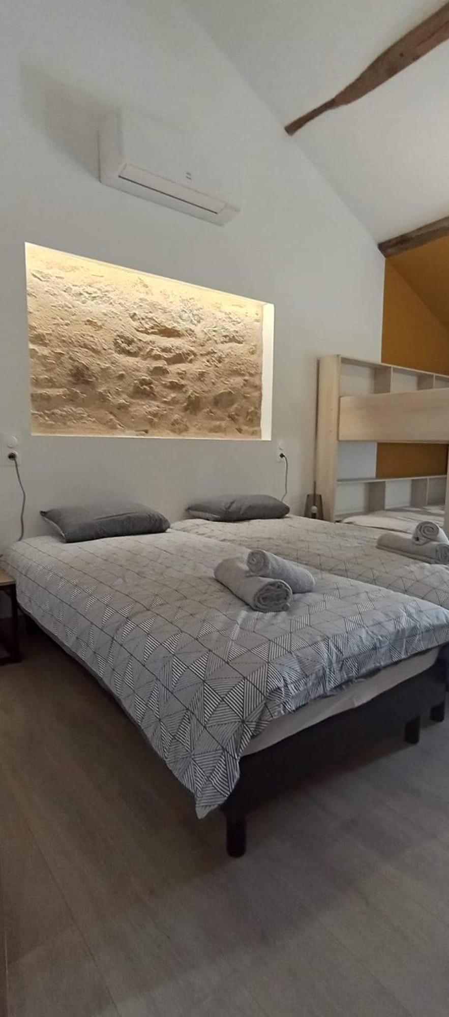 O Rev Villa Chambretaud Bagian luar foto